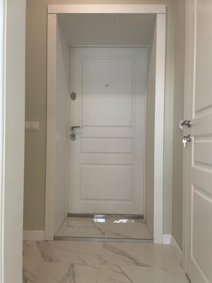 Mey Appartment On Rynok Square Λβιβ Εξωτερικό φωτογραφία